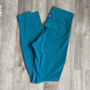 lululemon like new align leggings size 6 desert teal